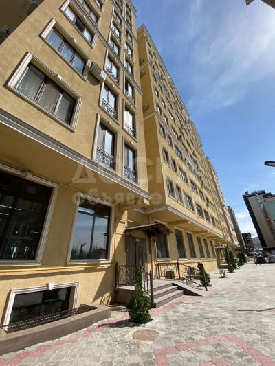 Продаю 1-комнатную квартиру, 48кв. м., этаж - 4/10, Джал.