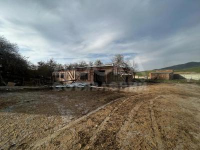 Продаю производственное помещение 1500кв. м., Беш-Кунгей.