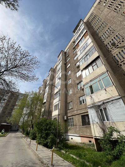 Продаю 1-комнатную квартиру, 33кв. м., этаж - 9/9, Аламедин-1 дом 94.