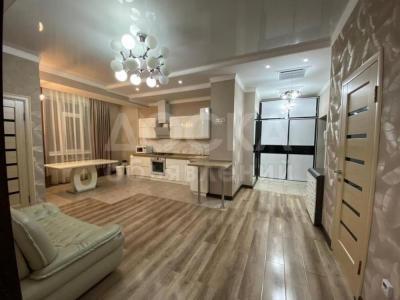 Продаю 3-комнатную квартиру, 90кв. м., этаж - 9/11, Чуйкова / Коенкозова.