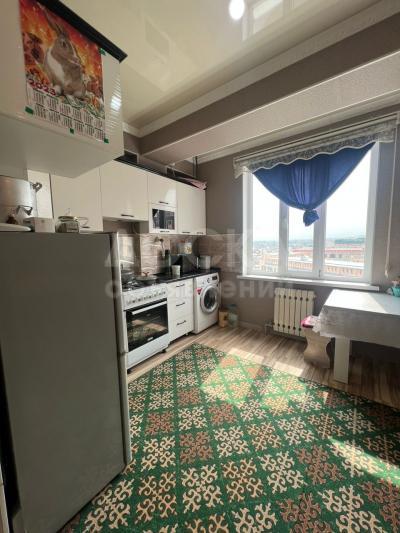 Продаю 1-комнатную квартиру, 40кв. м., этаж - 12/12, Кок Жар .