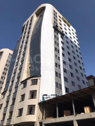 Продаю 3-комнатную квартиру, 100кв. м., этаж - 5/16, Джал, Тыналиева 3/4.