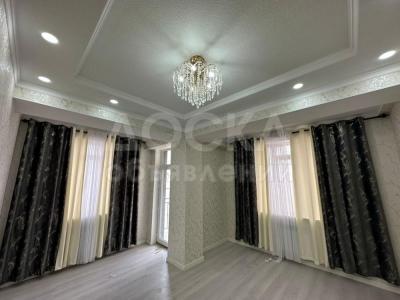 Продаю 2-комнатную квартиру, 55кв. м., этаж - 5/7, Шлагбаум.