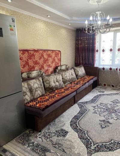 Продаю 2-комнатную квартиру, 45кв. м., этаж - 3/5, Восток-5 .