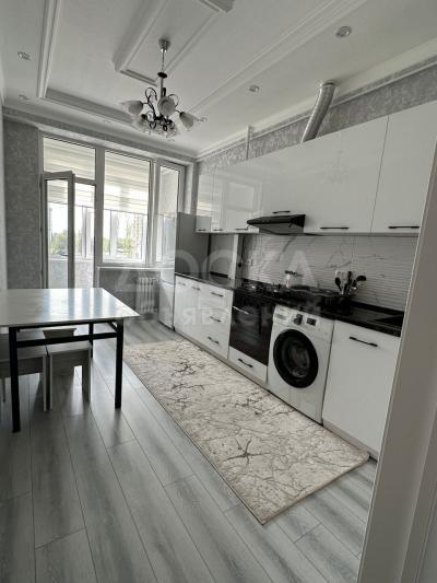 Продаю 1-комнатную квартиру, 55кв. м., этаж - 4/10, Филармония .