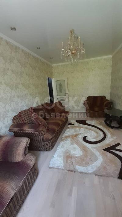 Продаю 2-комнатную квартиру, 55кв. м., этаж - 2/5, Советская / Бокомбаева.