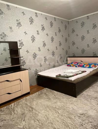 Продаю 1-комнатную квартиру, 36кв. м., этаж - 7/7, Восток-5 .