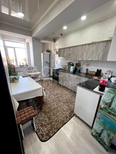 Продаю 1-комнатную квартиру, 44кв. м., этаж - 3/9, Улан мкр.