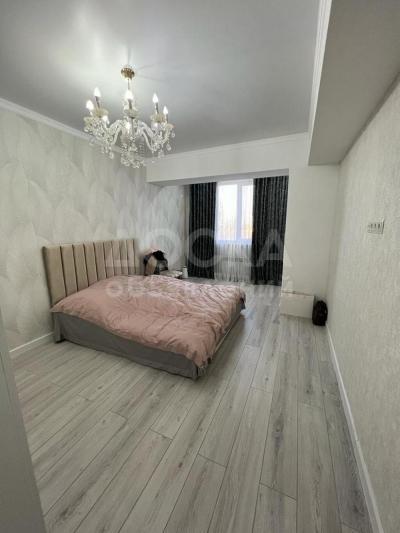 Продаю 2-комнатную квартиру, 69кв. м., этаж - 5/9, 12 мкр .