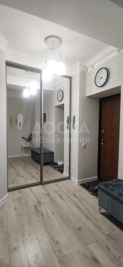 Продаю 1-комнатную квартиру, 62кв. м., этаж - 6/12, Токтоналиева\Ахунбаева.