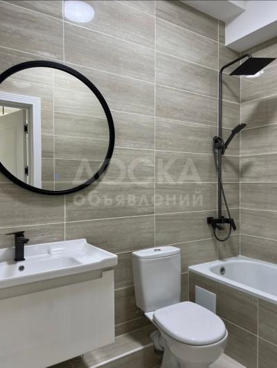 Продаю 3-комнатную квартиру, 107кв. м., этаж - 7/9, Ахунбаева\Бакаева.