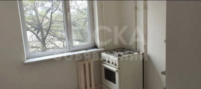 Продаю 2-комнатную квартиру, 43кв. м., этаж - 3/4, Азия Молл.