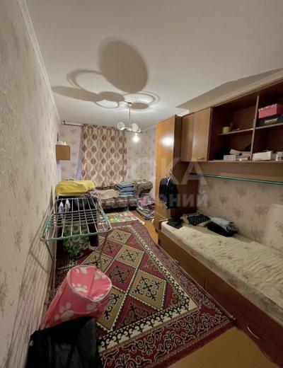 Продаю 3-комнатную квартиру, 58кв. м., этаж - 2/4, 5 мкр.