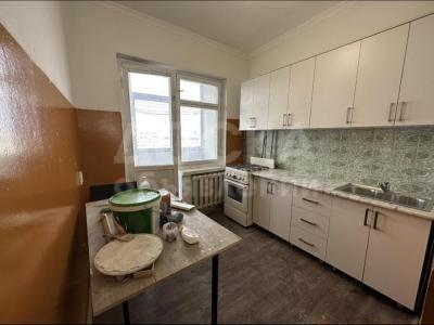 Продаю 3-комнатную квартиру, 68кв. м., этаж - 9/9, 11 мкр.