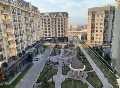 Продаю 2-комнатную квартиру, 92кв. м., этаж - 6/10, Юж Магистраль\Чынгыз Айтматов.