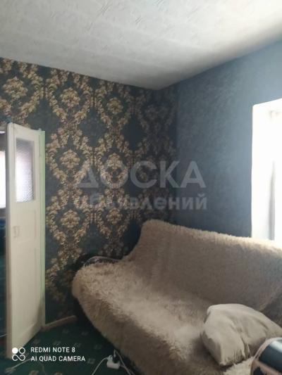 Продаю дом 3-ком. 45кв. м., этаж-1, 1.6-сот., стена кирпич, р-н Восток-5, ул. Абдымомунова.