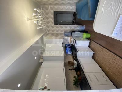 Продаю 1-комнатную квартиру, 52кв. м., этаж - 10/11, Джал.