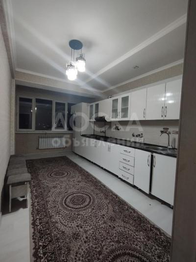 Продаю 2-комнатную квартиру, 89кв. м., этаж - 9/9, Джал.