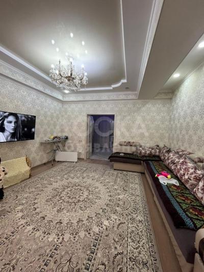 Продаю 2-комнатную квартиру, 79кв. м., этаж - 9/12, 7 мкр.