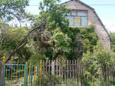 Продаю дачу 2-ком. 35кв. м., этаж-1, 4.5-сот., стена кирпич, Село кок жар. Таштар Ата..