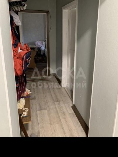 Продаю 2-комнатную квартиру, 45кв. м., этаж - 2/5, 5 мкр.