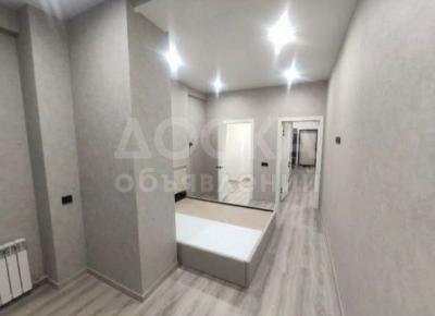 Продаю 3-комнатную квартиру, 82кв. м., этаж - 10/12, Юг-2.