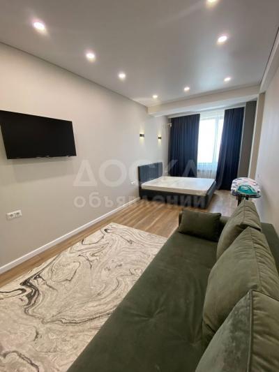 Продаю 1-комнатную квартиру, 50кв. м., этаж - 3/10, Юж Магистраль\Чынгыз Айтматов.