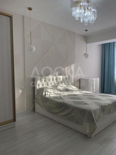 Продаю 2-комнатную квартиру, 80кв. м., этаж - 8/9, Кок Жар .