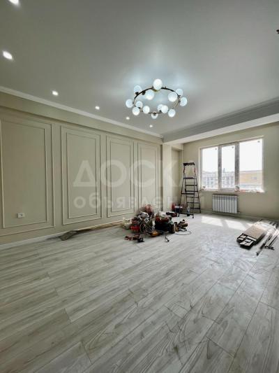 Продаю 1-комнатную квартиру, 45кв. м., этаж - 10/12, Турусбекова\Фрунзе.