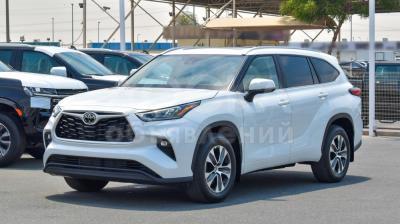 2023 TOYOTA HIGHLANDER XLE SUV AWD