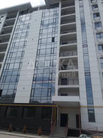 Продаю 4-комнатную квартиру, 119кв. м., этаж - 10/10, Ахунбаева/ Ордженикидзе.