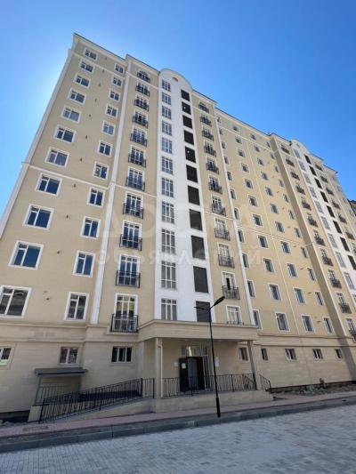 Продаю 1-комнатную квартиру, 44кв. м., этаж - 8/12, Юж Магистраль\Куттубаева.