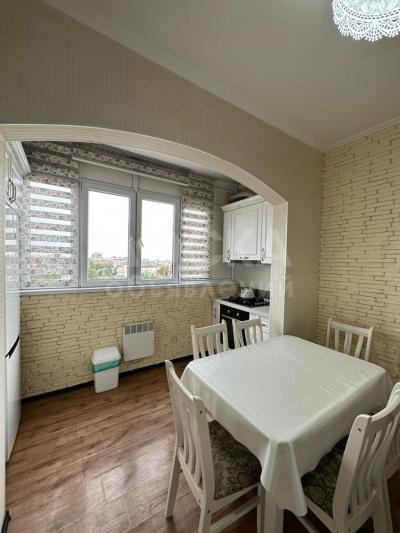 Продаю 2-комнатную квартиру, 68кв. м., этаж - 5/9, Улан 2.