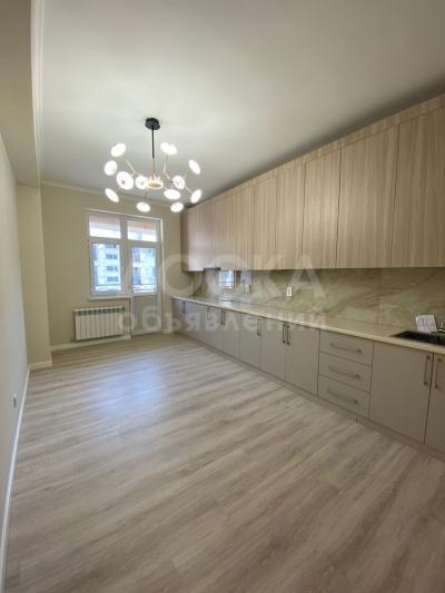 Продаю 3-комнатную квартиру, 90кв. м., этаж - 11/12, Азия Молл.