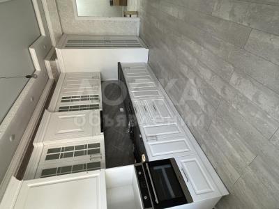 Продаю 1-комнатную квартиру, 65кв. м., этаж - 9/12, Золотой Квадрат .