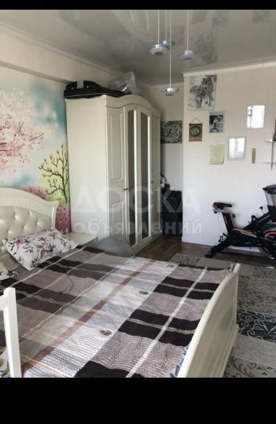 Продаю 3-комнатную квартиру, 96кв. м., этаж - 10/10, Моссовет.