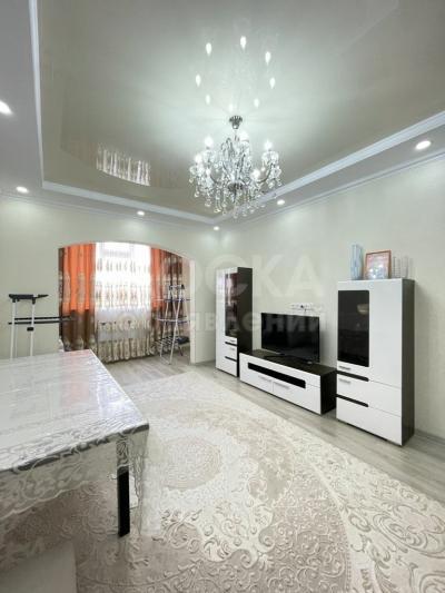 Продаю 3-комнатную квартиру, 101кв. м., этаж - 7/10, ТРЦ Ала Арча.