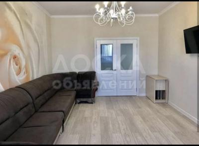 Продаю 4-комнатную квартиру, 183кв. м., этаж - 14/14, Филармония .