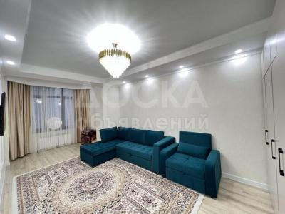 Продаю 1-комнатную квартиру, 46кв. м., этаж - 2/11, 12 мкрн.