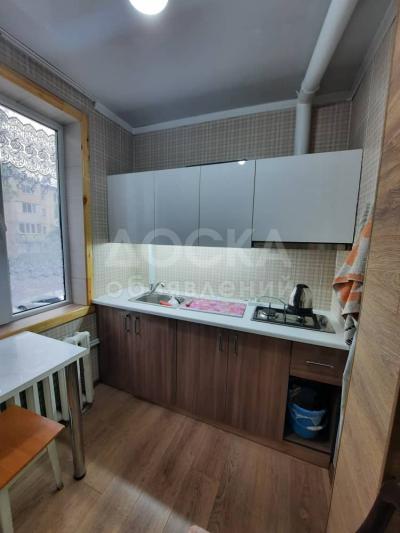 Продаю 1-комнатную квартиру, 31кв. м., этаж - 2/2, П.Лумумба/Профсоюзная.