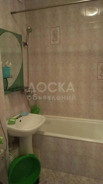 Продаю 4-комнатную квартиру, 95кв. м., этаж - 6/9, Тунгуч.