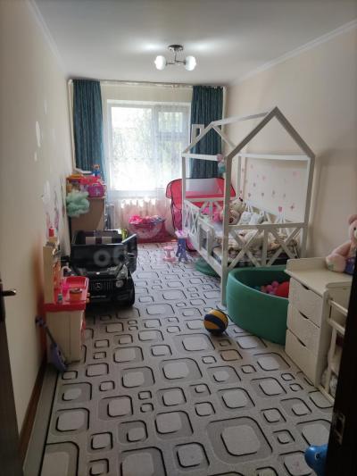 Продаю 3-комнатную квартиру, 60кв. м., этаж - 5/5, 8 мкр.