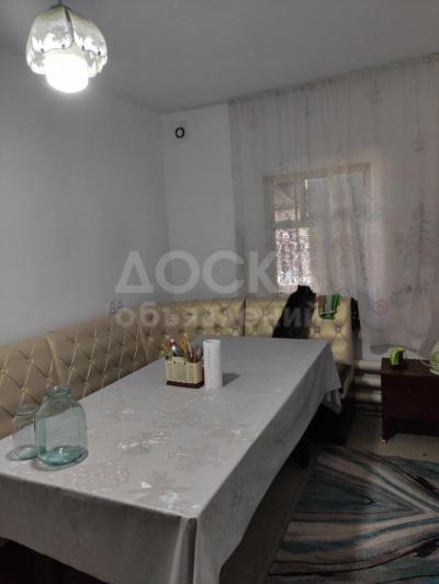 Продаю дом 3-ком. 85кв. м., этаж-1, 7-сот., стена шлакоблок, Панфиловский район. г.Каинда.