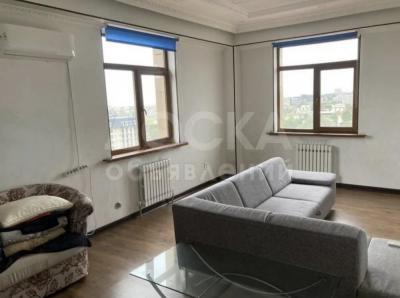 Продаю 3-комнатную квартиру, 95кв. м., этаж - 10/15, Юг-2.