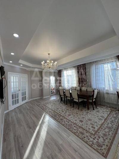 Продаю 3-комнатную квартиру, 101.3кв. м., этаж - 5/12, район Ак-Кеме.