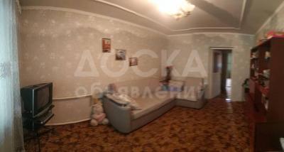 Продаю 2-комнатную квартиру, 51кв. м., этаж - 2/2, поселок Гидростроитель .