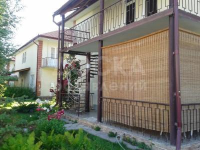 Сдаю два однокомнатных номера на 3 человека, Чолпон-Ата, Центр отдыха