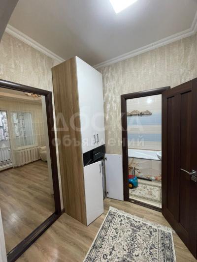 Продаю 2-комнатную квартиру, 52кв. м., этаж - 1/9, ДЖАЛ-23.