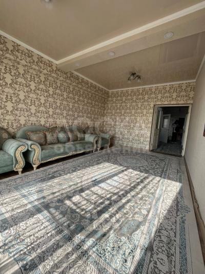 Продаю 3-комнатную квартиру, 90кв. м., этаж - 9/13, ЦЕНТР.