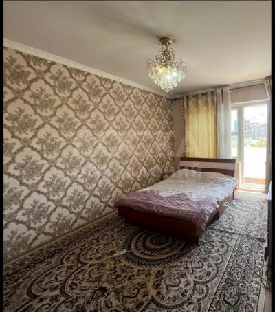 Продаю 1-комнатную квартиру, 34кв. м., этаж - 8/9, БГУ.